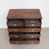 MAHOGANY CHEST OF DRAWERS
