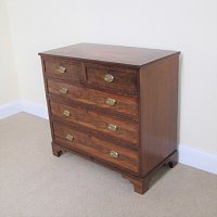 MAHOGANY CHEST OF DRAWERS